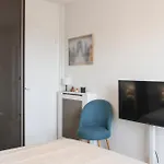 Flat With Breathtaking Views - Close Stadiums