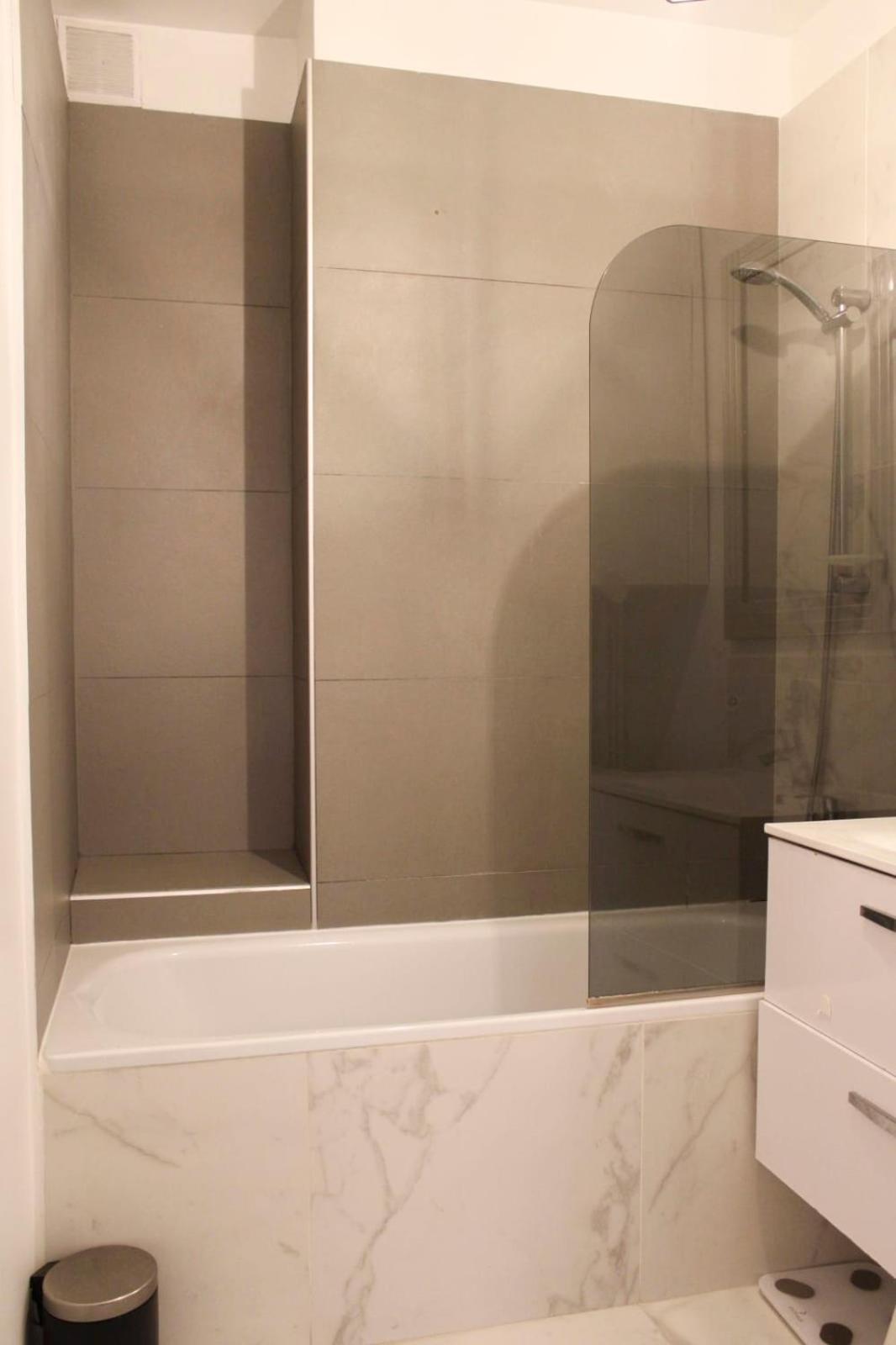 Flat With Breathtaking Views - Close Stadiums Appartement